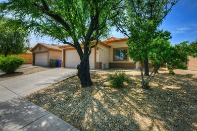 8492 E Sarnoff Ridge Loop