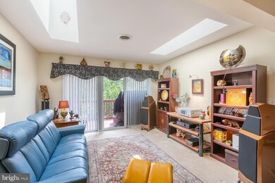 205 Skyhill Rd unit 9, Alexandria, VA 22314 - photo 4