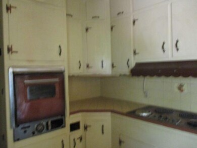 1448 Mistletoe Ln, Redding, CA 96002 - photo 4