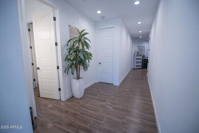 3911 S 78th Ln, Phoenix, AZ 85043 - photo 4