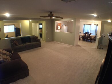 Living Room07
