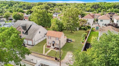 37 Depew Place, Staten Island, NY 10309 - photo 2