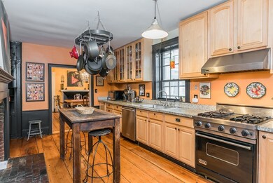 4 Pleasant St unit A, Salem, MA 01970 - photo 7