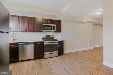 2617 E Hoffman St, Baltimore, MD 21213 - photo 4