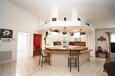 Living room 3