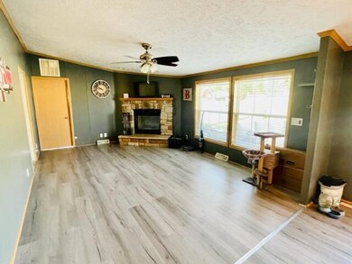 453 Newark Ave, Thornville, OH 43076 - photo 7