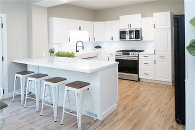 2907 Logan Ave, Des Moines, IA 50317 - photo 7