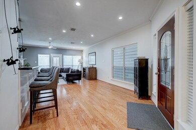 1347 Ella Place, Houston, TX 77008 - photo 4