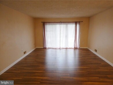 40 Aspen Ct, Trenton, NJ 08619 - photo 3