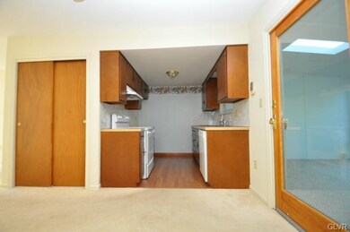 39 Armour Ct, Allentown, PA 18103 - photo 6