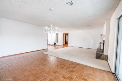9015 W Hammer Ln, Las Vegas, NV 89149 - photo 4