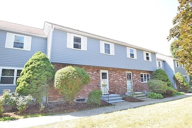 3 Franklin Square unit H, Randolph, MA 02368 - photo 2