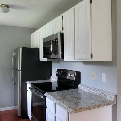 163 Pennacook Dr unit 163, Leominster, MA 01453 - photo 5