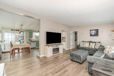 166 Willow Pointe Dr, Glencoe, KY 41046 - photo 3