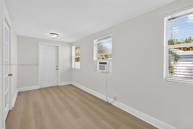 123 N Ocean Breeze unit B, Lake Worth, FL 33460 - photo 6