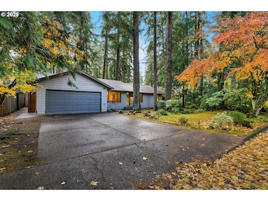 17401 Hill Way, Lake Oswego, OR 97035 - photo 2
