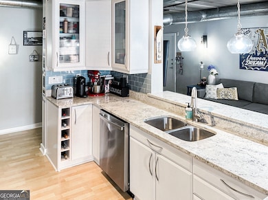 Cornerstone Village unit 1319, Atlanta, GA 30308 - photo 4