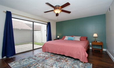1041 Country Place Dr unit 1041, Houston, TX 77079 - photo 7