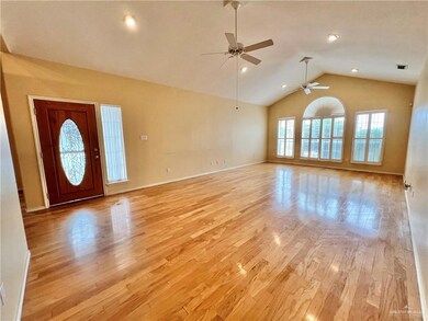 941 Katrin Dr, Alamo, TX 78516 - photo 3