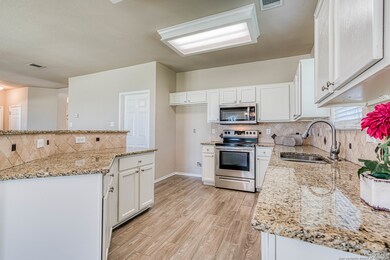 10415 Risen Bay, San Antonio, TX 78254 - photo 6