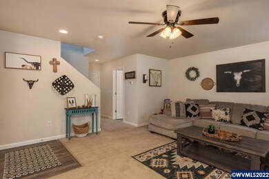 905 S View Dr, Molalla, OR 97038 - photo 4