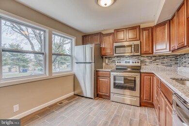 5463 Princess Dr, Rosedale, MD 21237 - photo 4