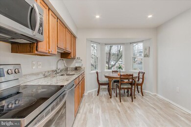 6925 Turnberry Ct, Frederick, MD 21703 - photo 5