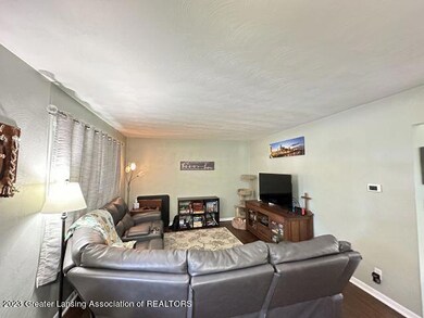 1013 W Northrup St, Lansing, MI 48911 - photo 2