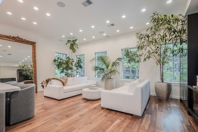 22 E Elm St unit PH, Chicago, IL 60611 - photo 3