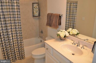 2126 Mcconvey Place, Falls Church, VA 22043 - photo 5