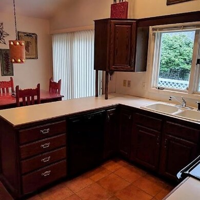 kitchen b