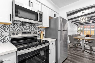 3036 N 32nd St unit 314, Phoenix, AZ 85018 - photo 6