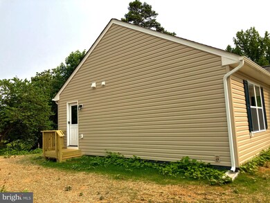 468 Battle Mountain Rd, Amissville, VA 20106 - photo 3