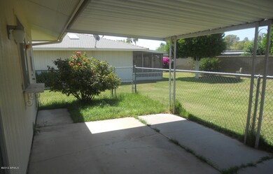 11001 W Cameo Dr, Sun City, AZ 85351 - photo 7