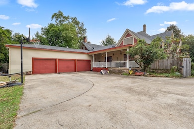 1017 College St, Columbus, MS 39701 - photo 6