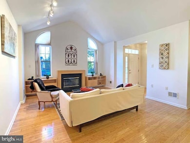 632 Bellflower Rd unit V238, Langhorne, PA 19047 - photo 4