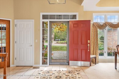 07-16619-thorngate-Rd-WindowStill-Real-E
