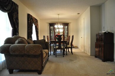 1217 Balmoral Dr, Tyler, TX 75703 - photo 3