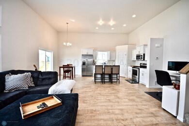 7206 27th St S, Fargo, ND 58104 - photo 6