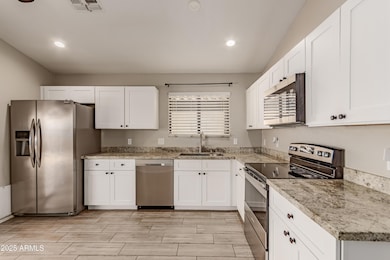 2112 E Robin Ln, Phoenix, AZ 85024 - photo 5