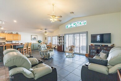 81 N Sandstone St, Gilbert, AZ 85234 - photo 4