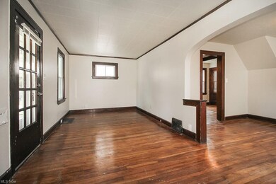 17204 Mapleboro Ave, Maple Heights, OH 44137 - photo 5