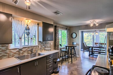 1906 Grandview Ave, Redding, CA 96001 - photo 3