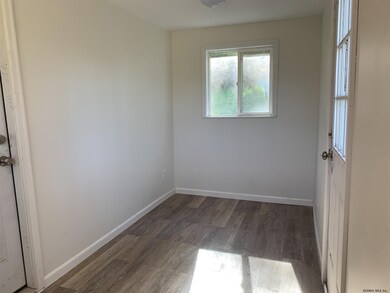 81 Mitchell St, Troy, NY 12180 - photo 5