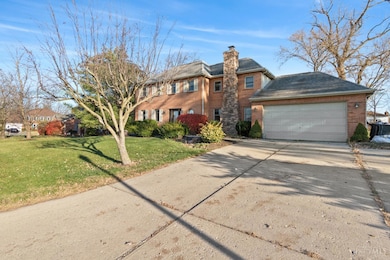 8012 Saint Matthew Dr, West Chester, OH 45069 - photo 2