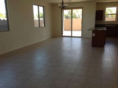 559-family room