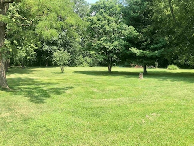 430 W 12th St, Warren, IN 46792 - photo 7