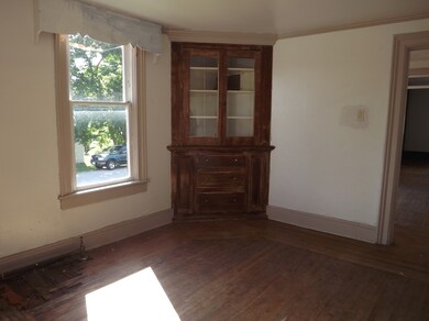 Dining room 2