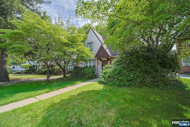 351 Closter Dock Rd, Closter, NJ 07624 - photo 3