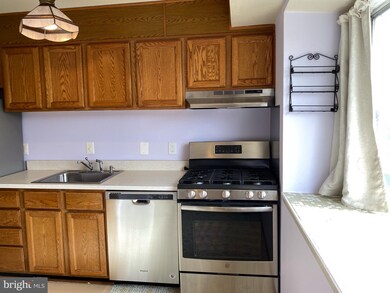 2384 Sun Valley Cir, Silver Spring, MD 20906 - photo 4